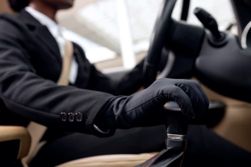 Jakie rękawiczki wybrać do samochodu?